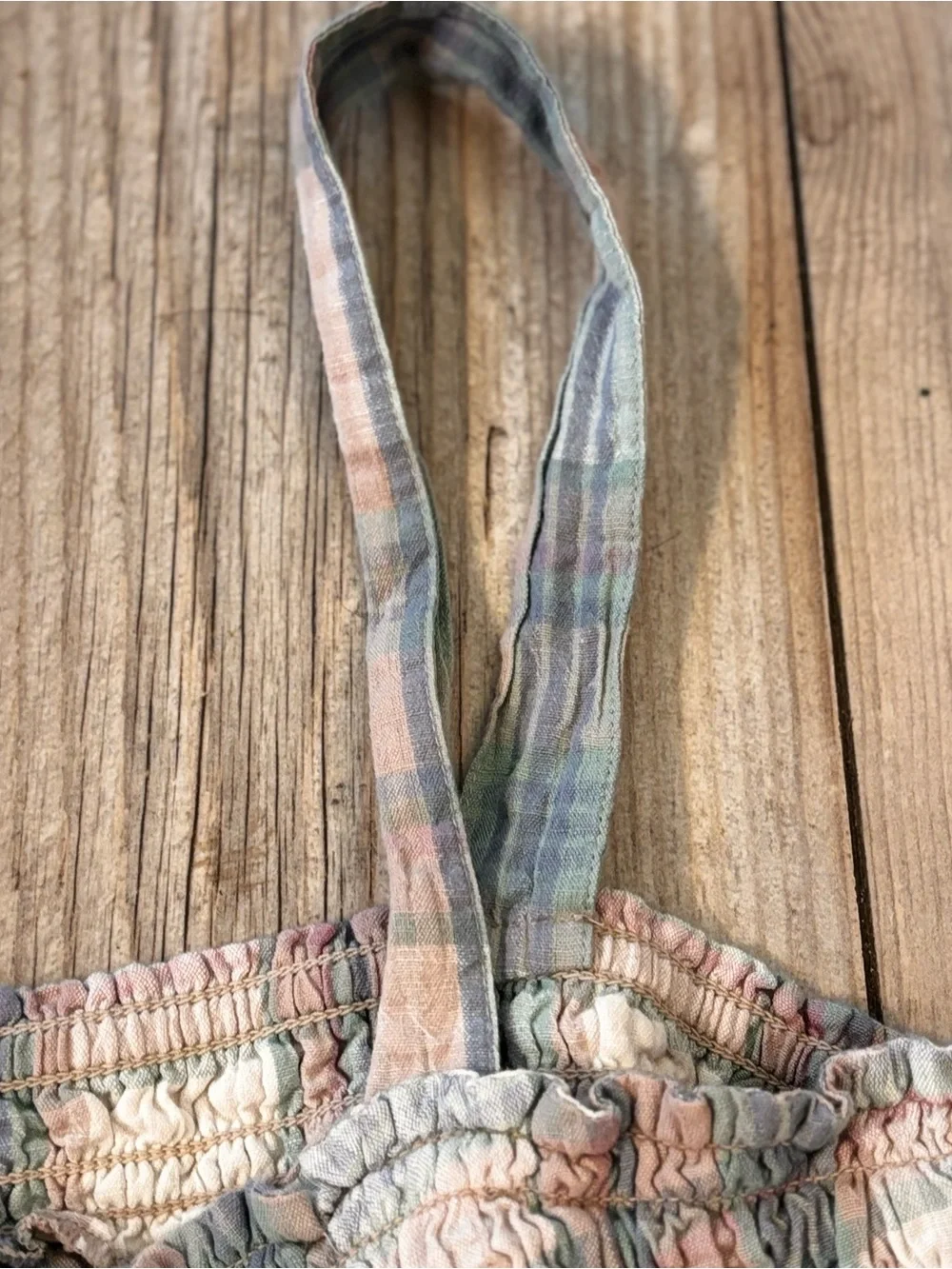 American Eagle Plaid Tie-Front Cami Crop Top in Pastel Size Large